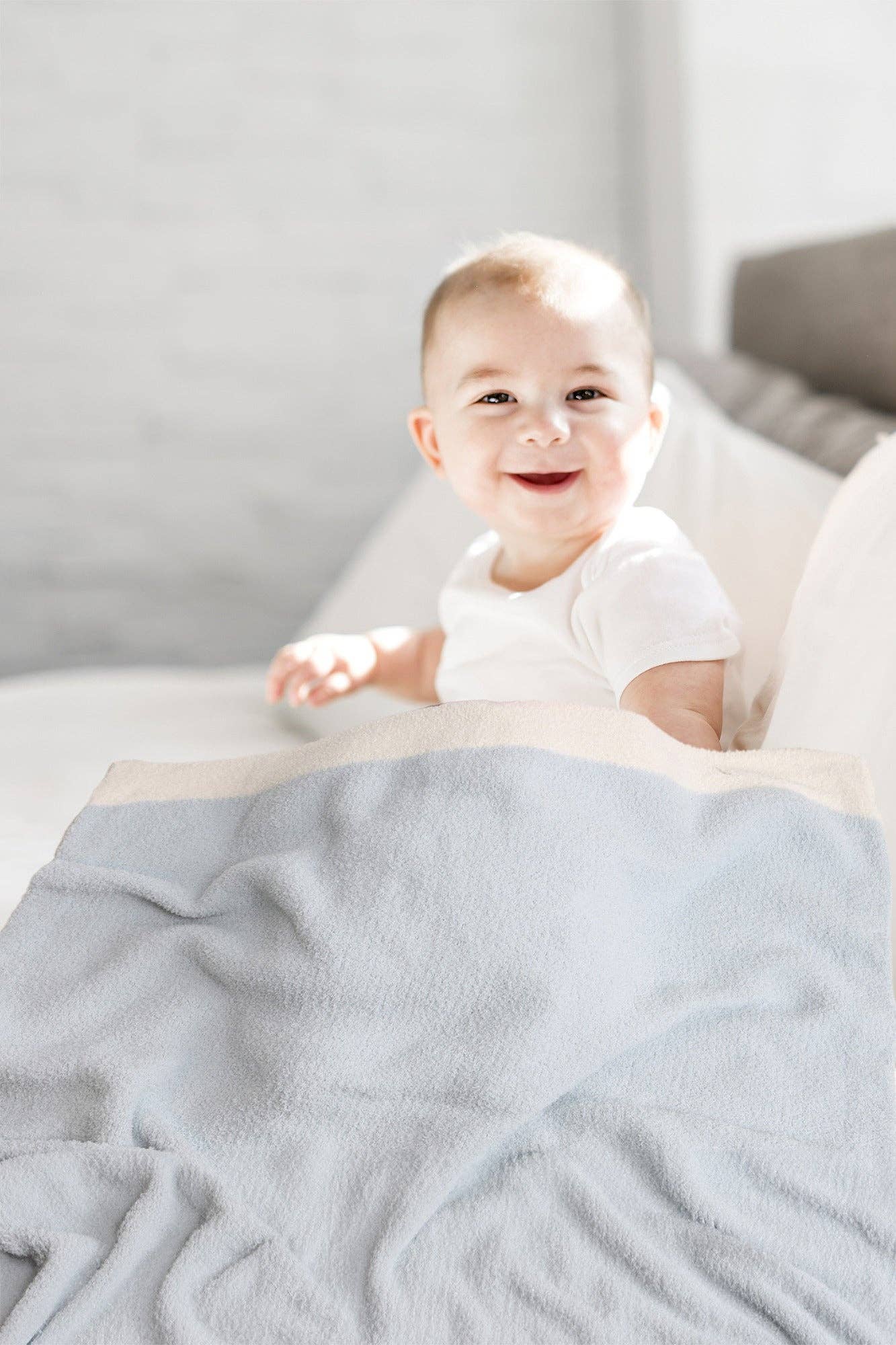 Lux Solid Blanket