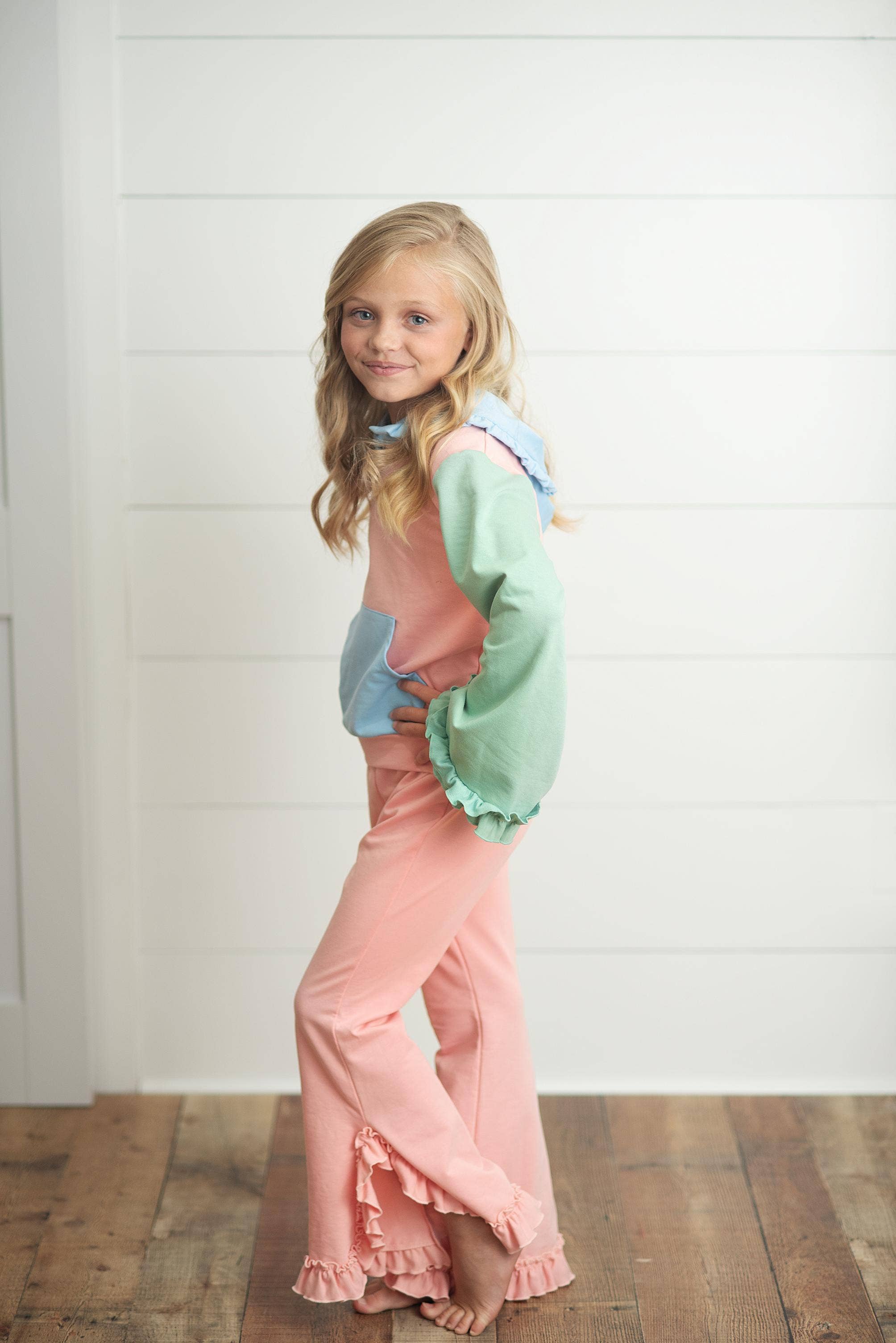 Kids Pastel Color Block Hooded Ruffle Pocket Fall Lounge Set